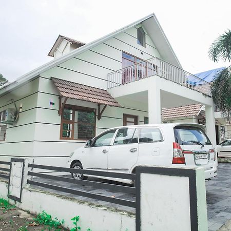 Skyview Villa アティラピリー エクステリア 写真